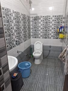 Bathroom Image of 1500 Sq.ft 1 RK Builder Floor for rent in Mohali Village Mohali for Rs. 13000