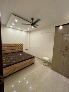 Bedroom Image of 890 Sq.ft 2 BHK Builder Floor for rent in Rajouri Garden New Delhi for Rs. 32000