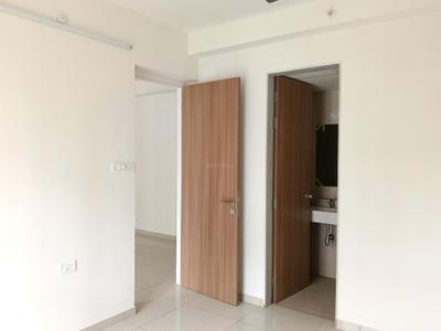 Bedroom Image of 1100 Sq.ft 3 BHK Apartment / Flat for rent in Godrej Emerald, Kasarvadavali Thane for Rs. 38500