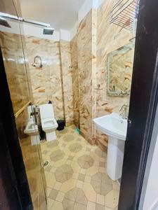 Bathroom Image of Girls gallry in Uttam Nagar, New Delhi