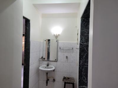 Bathroom Image of 1200 Sq.ft 3 BHK Apartment / Flat for sale in Sanpada Navi Mumbai for Rs. 25000000