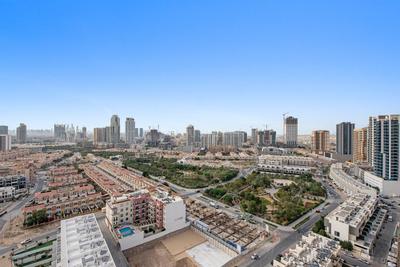 Image of 721 Sq.ft 1 BHK Apartment / Flat for sale in Jumeirah Village, Dubai for Rs. 24729507