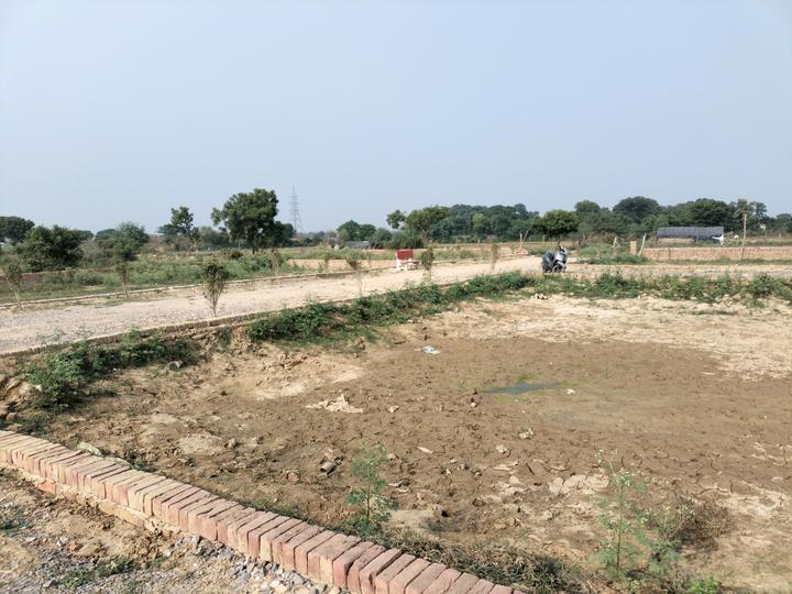 Noida Extension Main Image 1