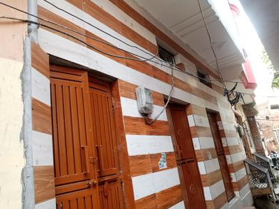 Balcony Image of 600 Sq.ft 2 BHK Independent House for sale in Velli Bazaar Meerut for Rs. 3500000