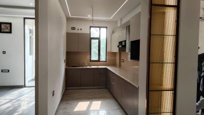 Kitchen Image of 1700 Sq.ft 3 BHK Builder Floor for sale in Kaushambi Ghaziabad for Rs. 16500000