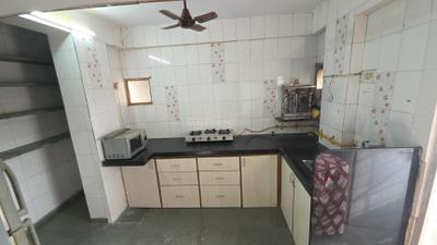 Kitchen Image of 1250 Sq.ft 2 BHK Apartment / Flat for rent in Vastrapur Ahmedabad for Rs. 30000