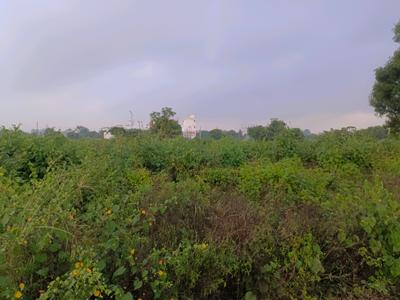 Image of 120 Sq.ft Residential Plot / Land for sale in Rohini Sector 28, New Delhi for Rs. 34000000