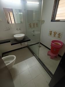 Bathroom Image of 1750 Sq.ft 3 BHK Apartment / Flat for sale in Goel Ganga Bhagyoday, Anand Nagar, Sinhagad Road Pune for Rs. 21000000