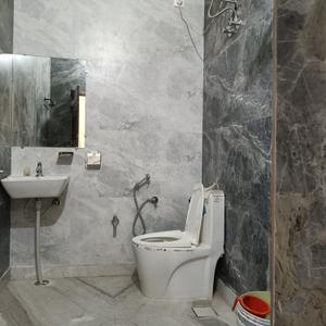 Bathroom Image of 1000 Sq.ft 2 BHK Independent House for rent in Kudi Bhagtasni Housing Board Jodhpur for Rs. 12000