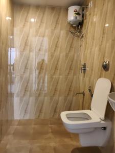 Bedroom Two Image of 750 Sq.ft 2 BHK Apartment / Flat for rent in Lodha Amara, Thane West Thane for Rs. 45000