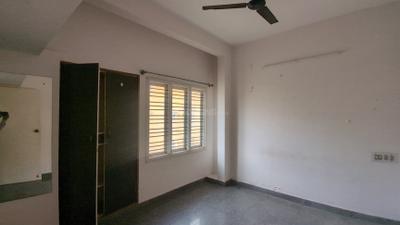 Bedroom Image of 1000 Sq.ft 2 BHK Builder Floor for rent in Ejipura Bengaluru for Rs. 26000