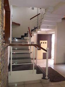 Image of 1800 Sq.ft 5 BHK Villa for rent in Pharande Culture Crest, Spine Road, Pune for Rs. 100000