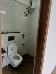 Bathroom Image of 725 Sq.ft 2 BHK Apartment / Flat for sale in Bandra East Mumbai for Rs. 19000000