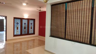 Hall Image of 3000 Sq.ft 3 BHK Independent House for rent in Sector 40 Noida for Rs. 65000