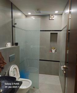 Bathroom Image of 1250 Sq.ft 3 BHK Apartment / Flat for sale in Shanti Apartments, Sector 13 Rohini New Delhi for Rs. 21500000
