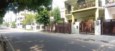 Sector 8 Plot View 2