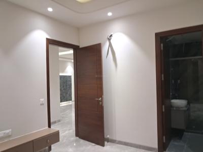 Bedroom Image of 1800 Sq.ft 3 BHK Builder Floor for sale in Paschim Vihar New Delhi for Rs. 35000000