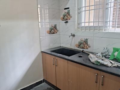 Kitchen Image of 800 Sq.ft 2 BHK Builder Floor for rent in Kammanahalli Bengaluru for Rs. 20000