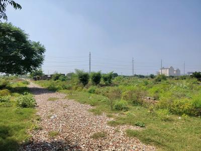 Image of 100 Sq.ft Residential Plot / Land for sale in Bhanauta, Greater Noida for Rs. 3511200