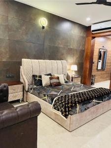 Bedroom Image of 3200 Sq.ft 3 BHK Builder Floor for rent in Sector 35 Chandigarh for Rs. 120000