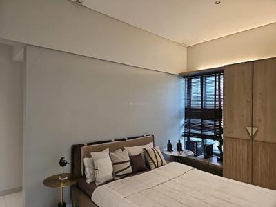 Bedroom Image of 2800 Sq.ft 4.5 BHK Apartment / Flat for sale in Gera Greens Ville Sky Villas, Kharadi Pune for Rs. 43500000
