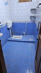 Bathroom Image of 1743 Sq.ft 3 BHK Builder Floor for rent in Sector 56 Noida for Rs. 40000