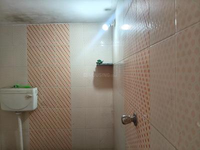 Bathroom Image of 600 Sq.ft 2 BHK Builder Floor for rent in Matwari Hazaribagh for Rs. 7500