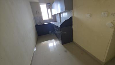Kitchen Image of 680 Sq.ft 2 BHK Apartment / Flat for rent in Pyramid Elite, Sector 86 Gurgaon for Rs. 18000