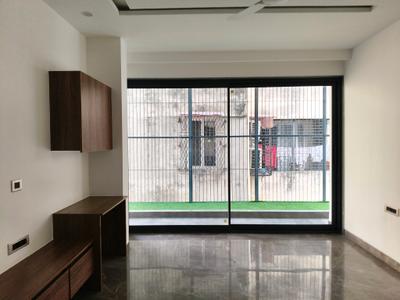 Bedroom Image of 1950 Sq.ft 4 BHK Builder Floor for sale in Sun City, Sector 54 Gurgaon for Rs. 42500000
