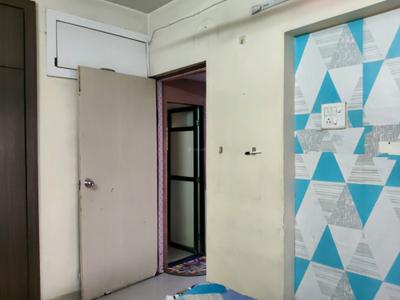 Bedroom Image of 920 Sq.ft 2 BHK Apartment / Flat for rent in Kasarvadavali Thane for Rs. 27000
