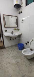 Bathroom Image of 900 Sq.ft 3 BHK Independent House for rent in Kalyan Vihar New Delhi for Rs. 50000
