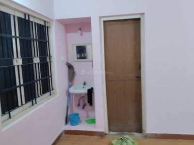 Bathroom Image of 600 Sq.ft 1 BHK Apartment / Flat for sale in Vilangudi Madurai for Rs. 3500000