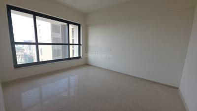Bedroom Image of 850 Sq.ft 2 BHK Apartment / Flat for sale in Kalpataru Magnus, Bandra East Mumbai for Rs. 45000000