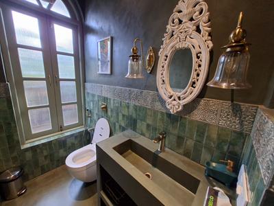 Bathroom Image of 3767 Sq.ft 4 BHK Villa for sale in Bastora Goa for Rs. 80000000