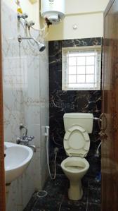 Bathroom Image of 450 Sq.ft 1 BHK Builder Floor for rent in New Tippasandra Bengaluru for Rs. 16500
