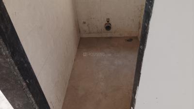 Bathroom Image of 725 Sq.ft 1 BHK Apartment / Flat for sale in Creative Marvel, Ulwe Navi Mumbai for Rs. 5600000