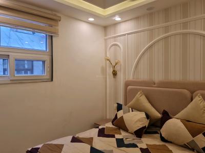 Bedroom Image of 1000 Sq.ft 3 BHK Apartment / Flat for sale in Hans Luxury Floor, Hastsal New Delhi for Rs. 6200000