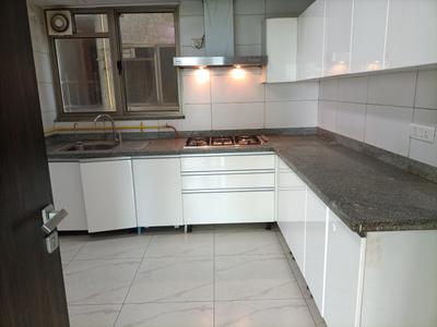 Kitchen Image of 2620 Sq.ft 4 BHK Apartment / Flat for sale in Tata Primanti, Sector 72 Gurgaon for Rs. 45000000