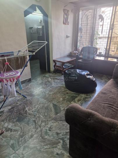 Kanakia Park Main Image 1