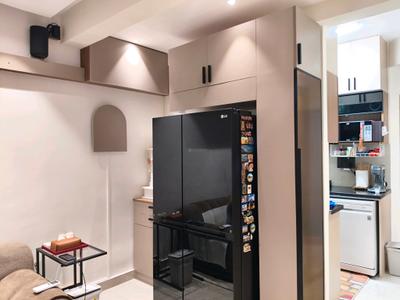 Living Room Image of 400 Sq.ft 1 BHK Apartment / Flat for rent in Pyramid Altia, Sector 70 Gurgaon for Rs. 25000