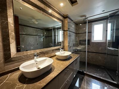 Image of 6300 Sq.ft 4.5 BHK Builder Floor for rent in Hauz Khas, New Delhi for Rs. 550000