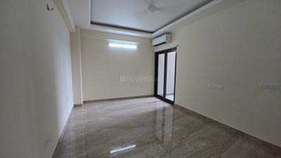 Bedroom Image of 2055 Sq.ft 4 BHK Apartment / Flat for rent in Azea Botanica, Vrindavan Yojana Lucknow for Rs. 45000