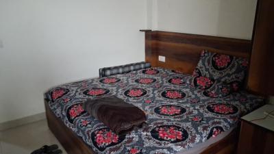 Bedroom Image of 300 Sq.ft 1 RK Independent House for rent in DLF Phase 3 Gurgaon for Rs. 16500