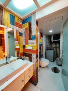 Bathroom Image of 1700 Sq.ft 4 BHK Apartment / Flat for sale in Swastik Flair Apartment, Chembur Mumbai for Rs. 55000000