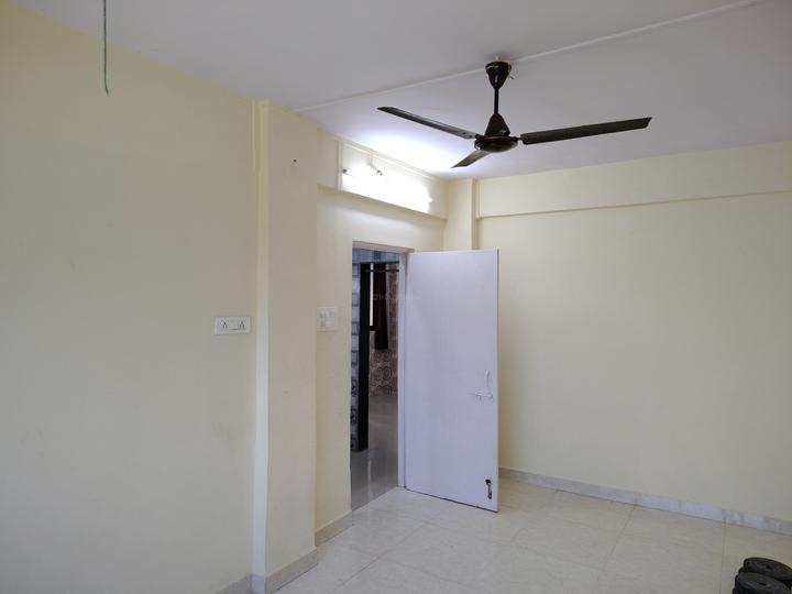 Kharegaon, Pakhadi Bedroom 1