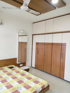 Bedroom Image of 1100 Sq.ft 3 BHK Apartment / Flat for rent in Kailash Savan Surface Serena, Yogi Nagar Rajkot for Rs. 33000
