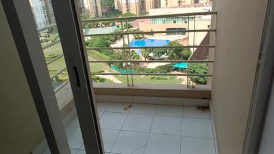 Bedroom Image of 1410 Sq.ft 3 BHK Apartment / Flat for sale in Paras Tierea, Sector 137 Noida for Rs. 12200000