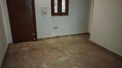 Bedroom Image of 1100 Sq.ft 3 BHK Apartment / Flat for sale in Divya Jyoti Apartment, Sector 19 Rohini New Delhi for Rs. 16000003