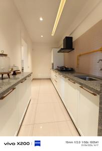 Kitchen Image of 955 Sq.ft 1 BHK Apartment / Flat for rent in Aryanparv Aarambh, Ujala Circle Ahmedabad for Rs. 26000