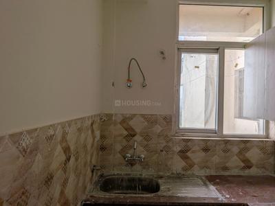 Kitchen Image of 556 Sq.ft 2 BHK Apartment / Flat for rent in Amrapali Riverview, Noida Extension Greater Noida for Rs. 18000